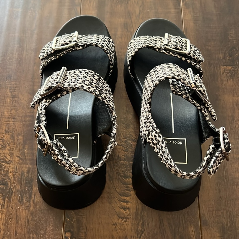 Dolce Vita Black and White Platform Sandals - Picture 5 of 5